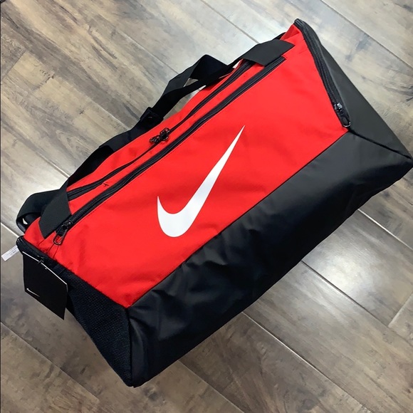 Training Duffel Bag (Small)
Nike Brasilia - Picture 2 of 16